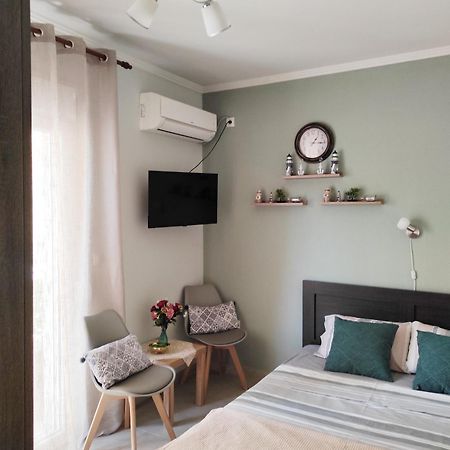 Spartacus Apartment 2 亚历山德鲁波利斯 外观 照片
